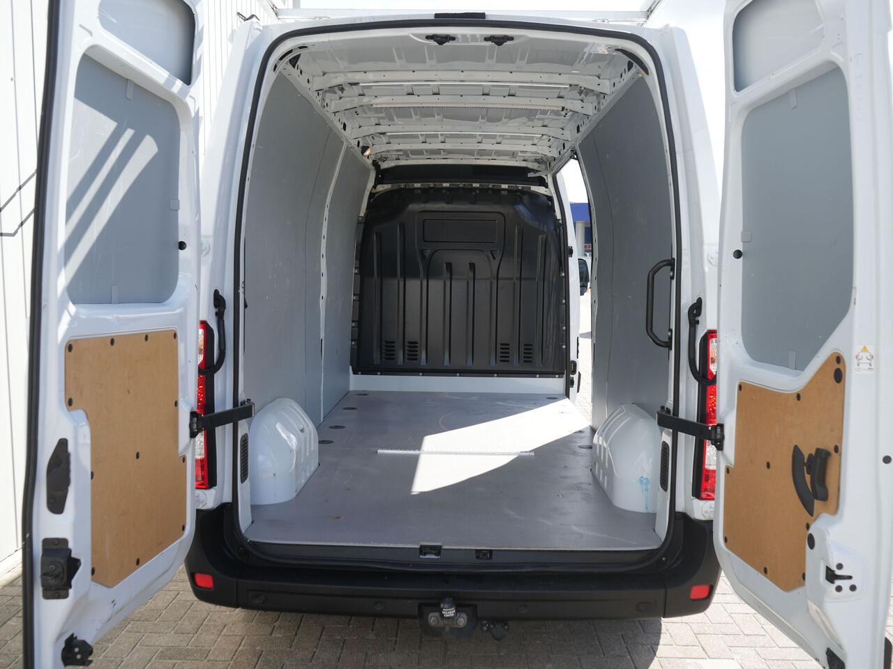 Renault MASTER T35 2.3 dCi 150 L3H2 Energy Work Edition - AANBIEDING - All seasonbanden - Achteruitrijcamera - Trekhaak