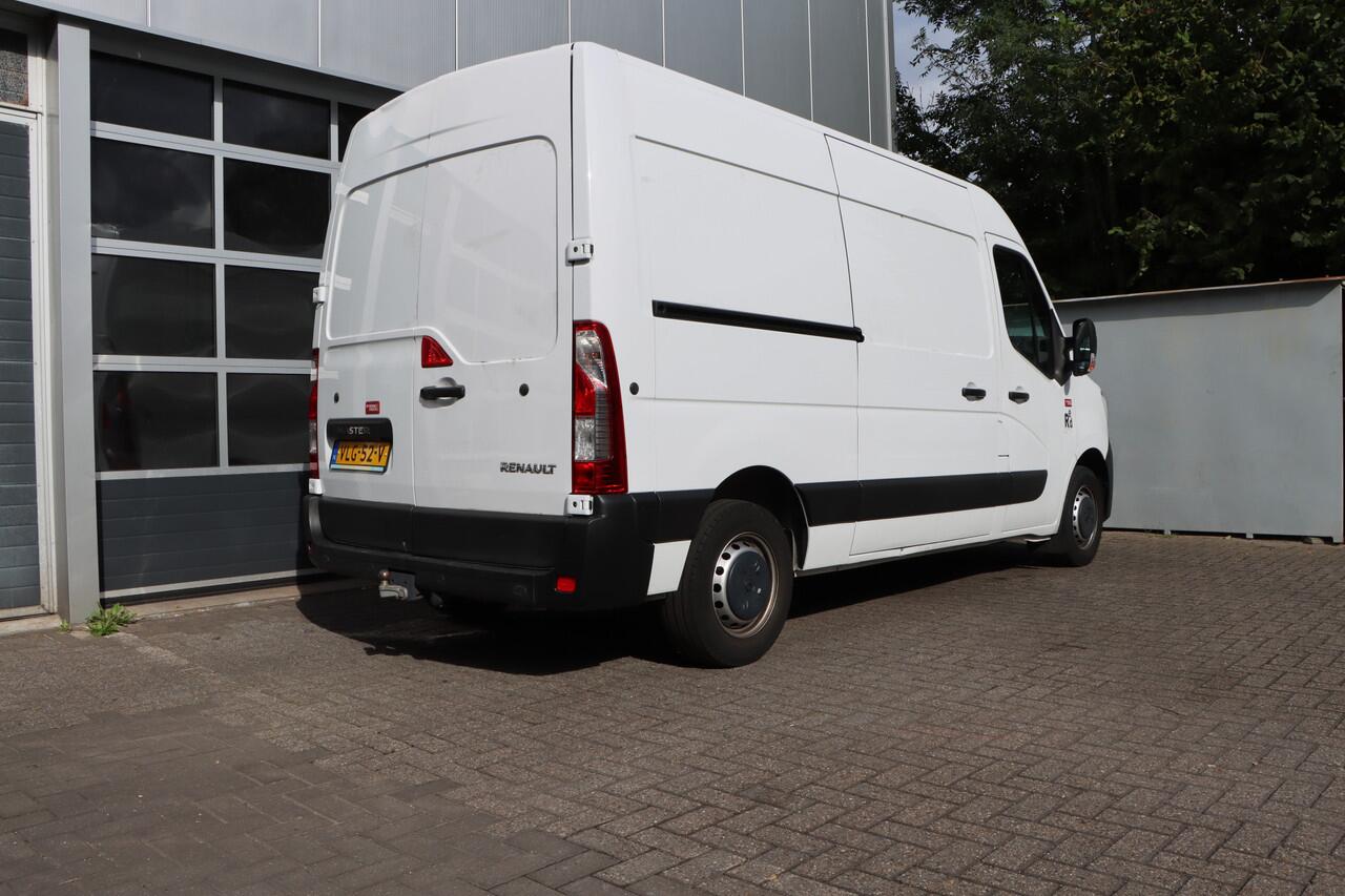Renault MASTER T35 2.3 dCi 135 L2H2 Comfort