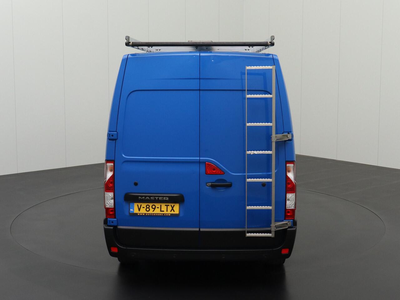 Renault MASTER 2.3DCI 136PK L3H2 | Kastinrichting | Imperiaal | Navigatie | Camera | 3-Persoons | Airco | Cruise