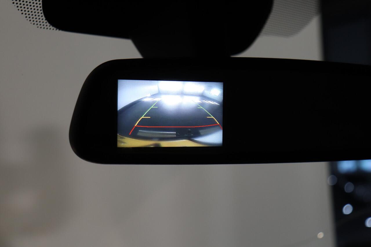 Renault MASTER 2.3 dCi 135PK L2H2 EURO 6 - Airco - Cruise - Camera - ¤ 15.900,- Excl.