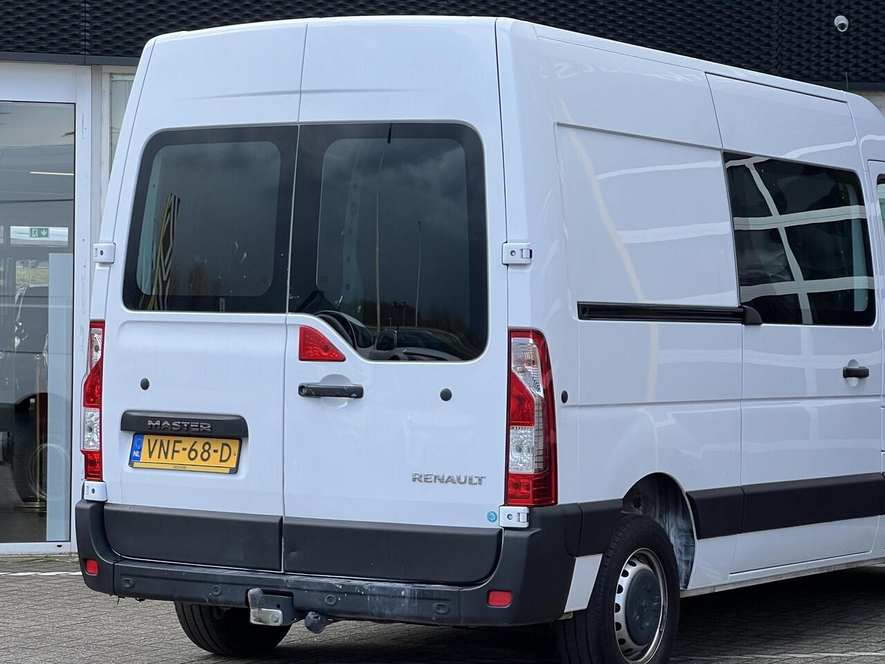 Renault MASTER T33 2.3 dCi 135 L2H2 Comfort | Trekhaak | Navigatie | DAB | Airco | Parkeersensoren | BT-Telefoonfunctie |