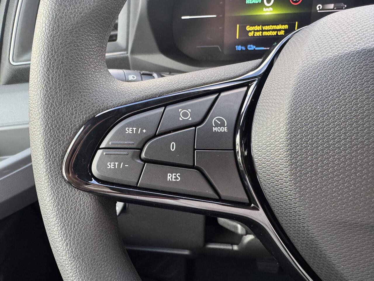 Renault MASTER E-Tech T35 L3H2 Extra long range 87 kWh ** KOERIERS-SPECIFICATIES | achterdeuren 270-graden te openen | bijrijdersstoel | parkeerpakket **