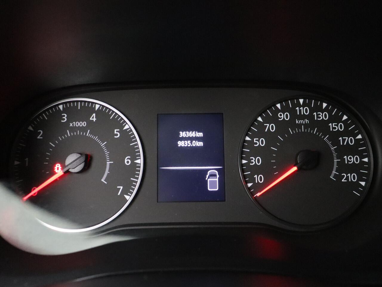 Renault MASTER 2.3DCi 150PK L3H2 Special Edition | Multimedia | Airco | Cruise | 3-Persoons | Trekhaak