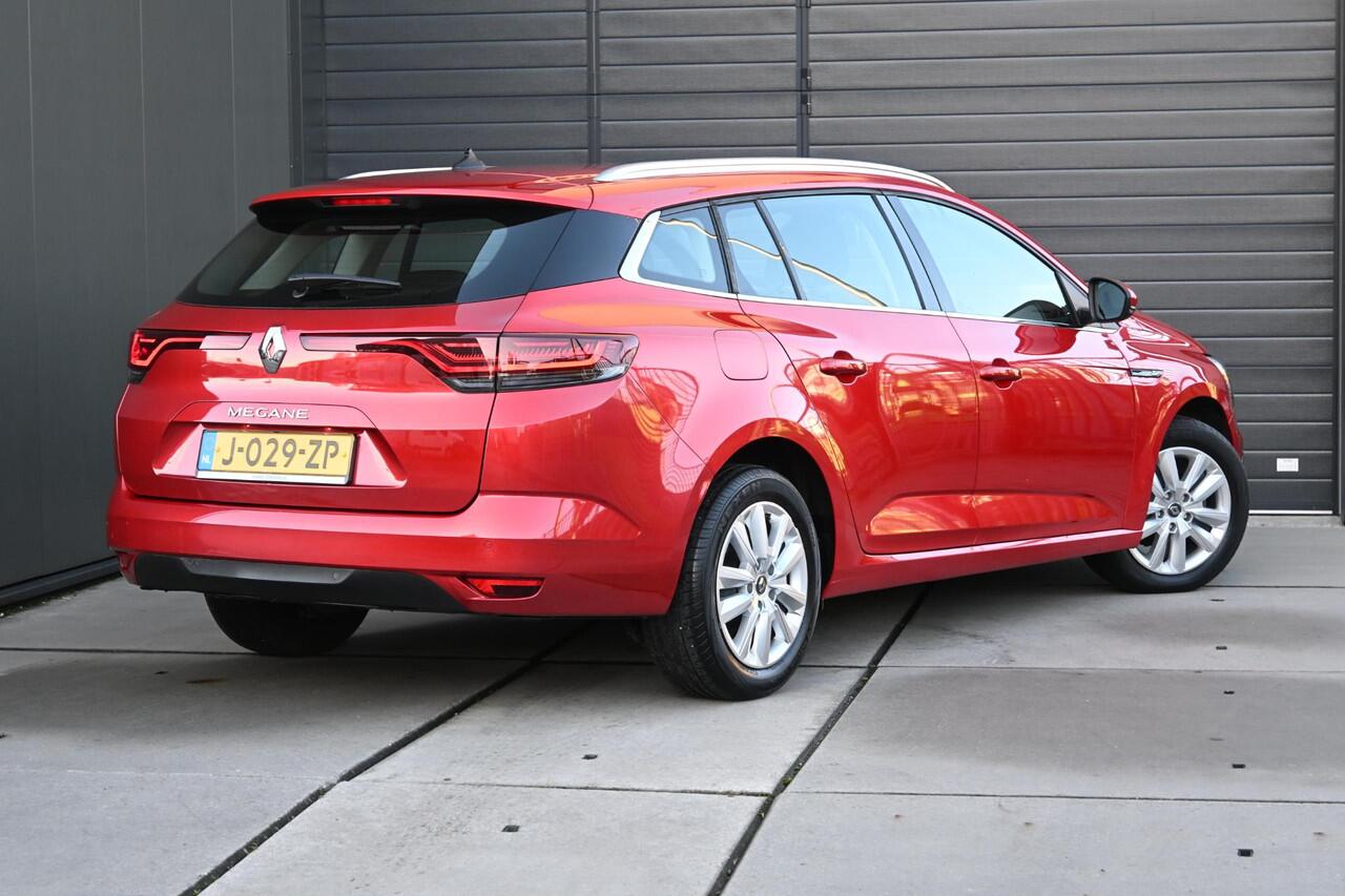 Renault MEGANE Estate TCe 115 Zen | APPLECARPLAY/ANDROIDAUTO | CLIMATE CONTROL | CRUISE CONTROL | PDC
