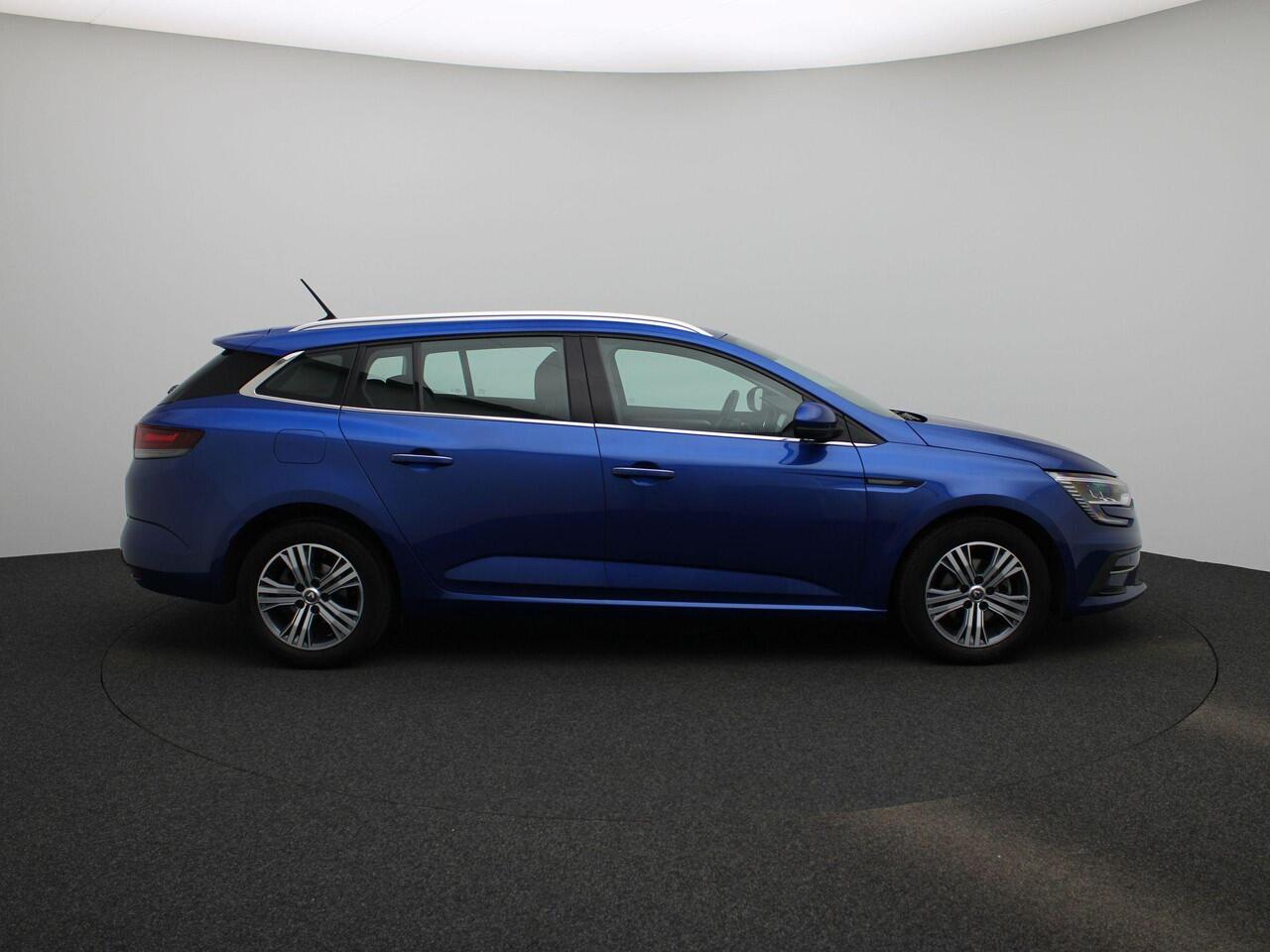 Renault MEGANE Estate TCe 140 Equilibre | Easy Link multimediasysteem met Apple CarPlay & Android Auto | Climate Control | Pack Style = lichtmetalen velgen + dakrails | Metaalkleur |