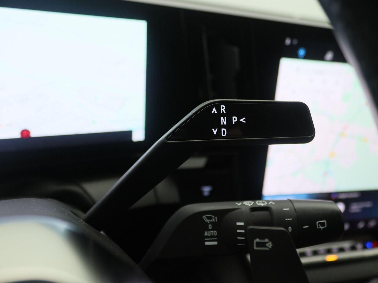 Renault MEGANE E-Tech EV60 Optimum Charge Techno | Apple Carplay & Android Auto | Climate Control | Navigatie | Lichtmetalen Velgen | Adaptive Cruise Control |