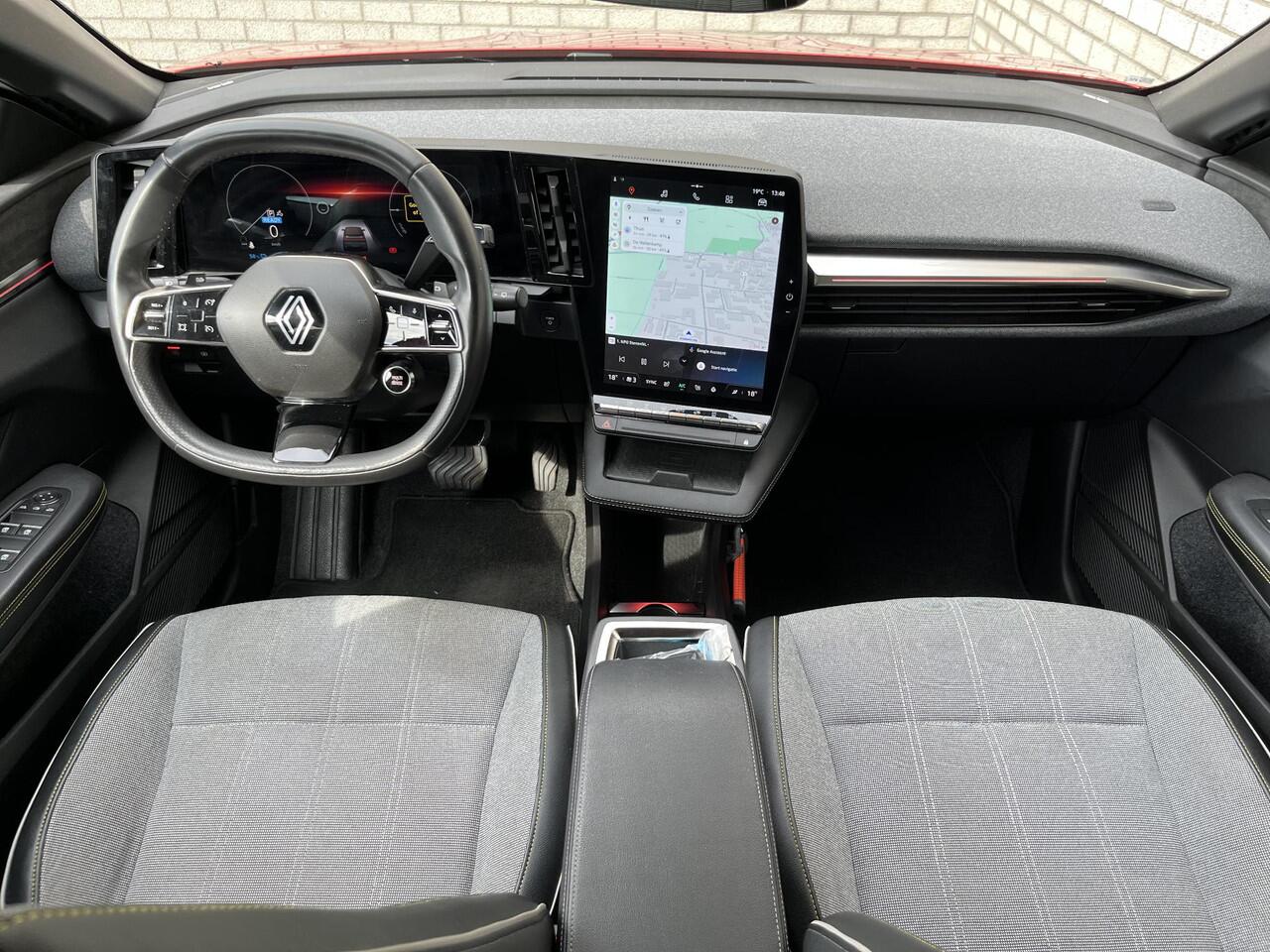 Renault MEGANE E-Tech EV60 Optimum Charge Techno | Trekhaak | Harman Kardon | SoH 94% | Apple CarPlay / Android Auto |