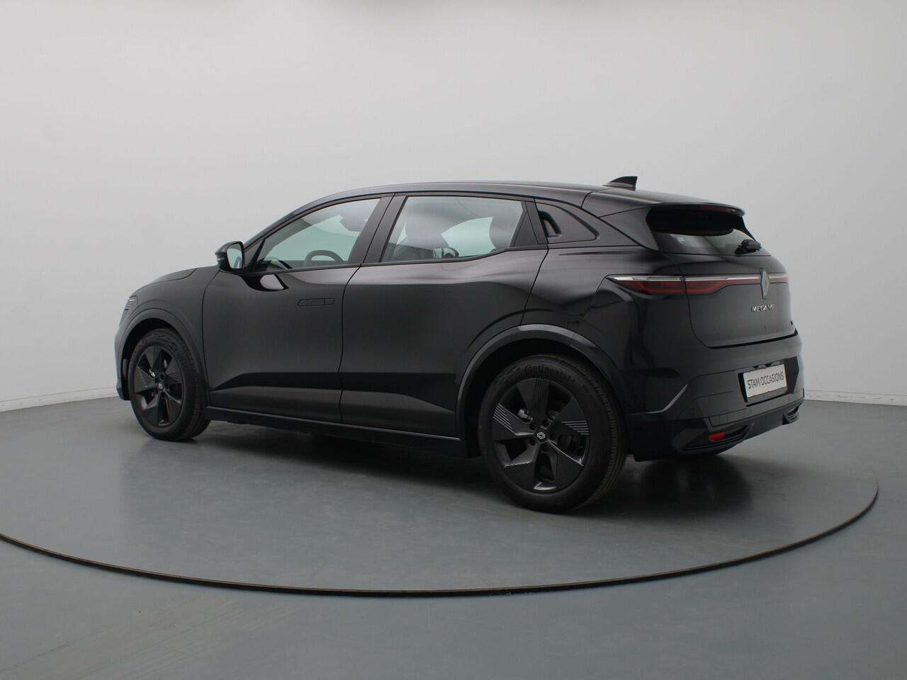 Renault MEGANE E-Tech 130pk comfort range Evolution 60 kWh Automaat Camera | Adapt. Cruise | Navi | Parkeersens. achter | Stoel-/stuurverw.