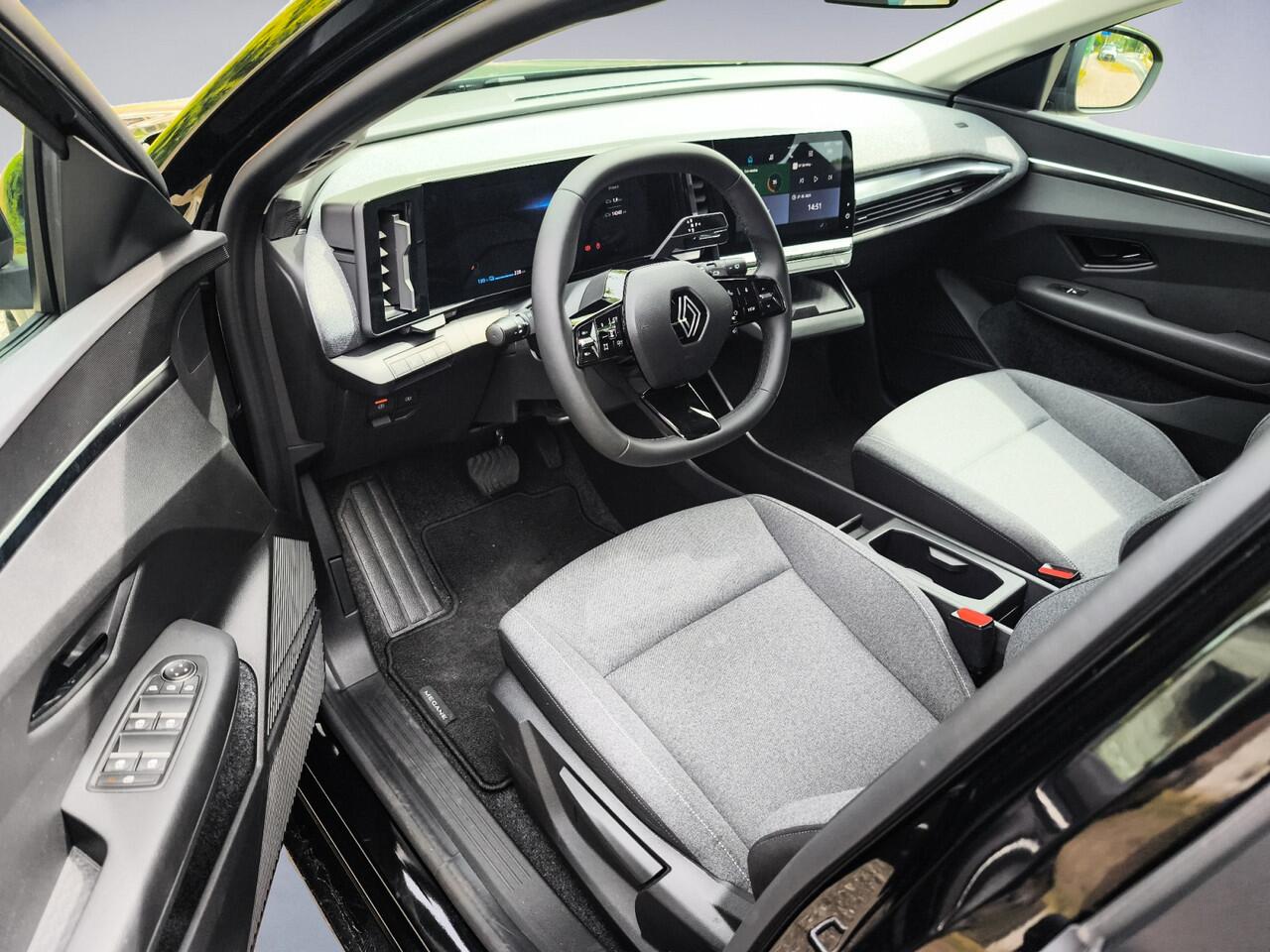 Renault MEGANE E-Tech EV40 Boost Charge Equilibre 3-Fase 1e-Eig. & Dealer-Onderh. BOVAG-Garantie. NL-Auto..