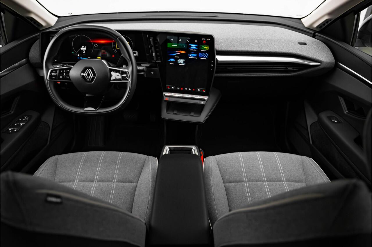 Renault MEGANE E-Tech EV60 130 PK Optimum Charge Business Edition Plus | Pakket City | Winter | Advance Drive assist | 20 " Soren LM velgen