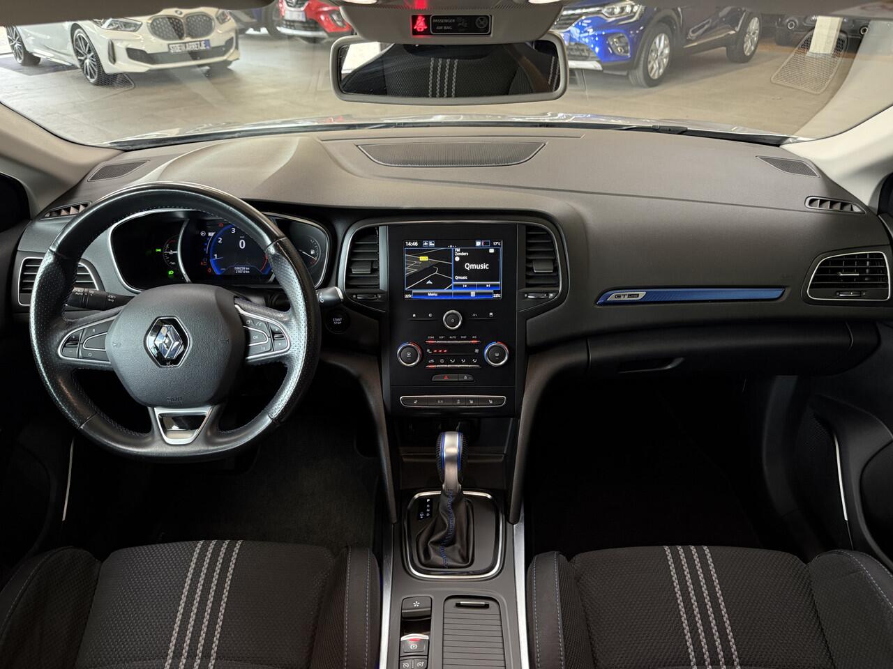 Renault MEGANE 1.3 TCe 160TCe GT-Line | Navi | 18 inch | Led | Camera | Stoelverwarming | PDC V+A | Keurig nette en goed onderhouden Megane GT-Line