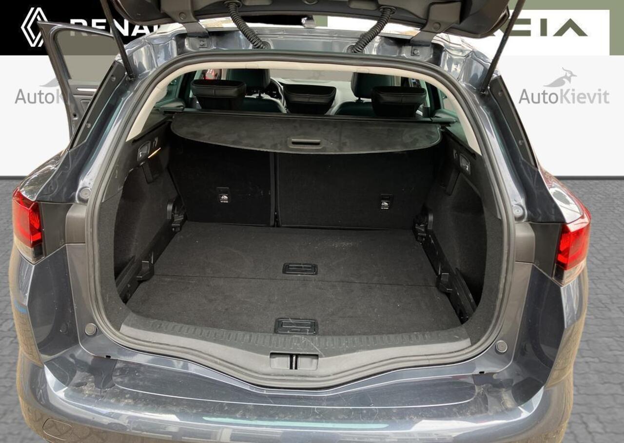 Renault MEGANE Estate 1.3 TCe 140 EDC Techno - Demo