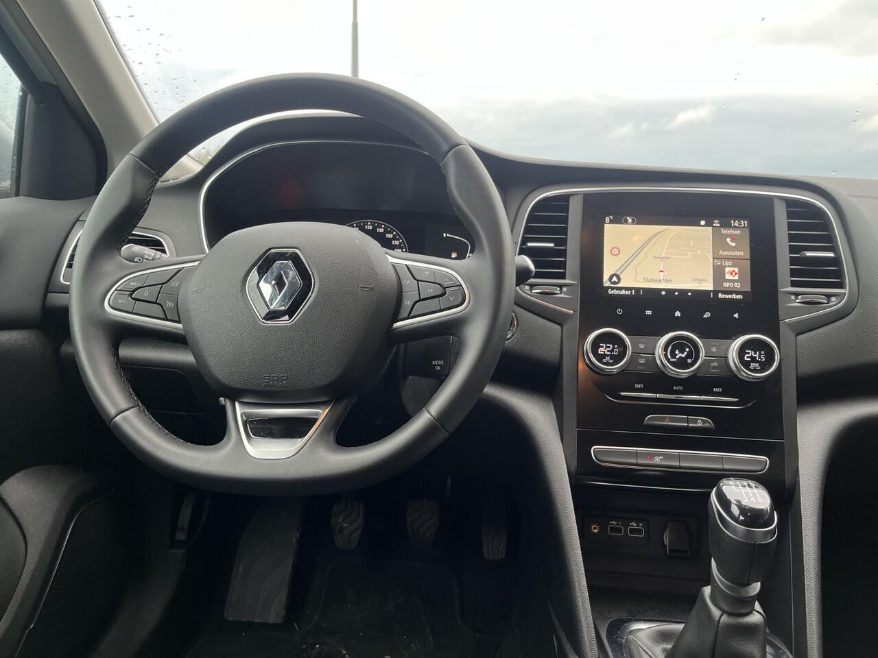 Renault MEGANE Estate 1.3 TCe 140 PK Equilibre / AppleCarplay - Android Auto / Keyless / Climate / PDC V+A /