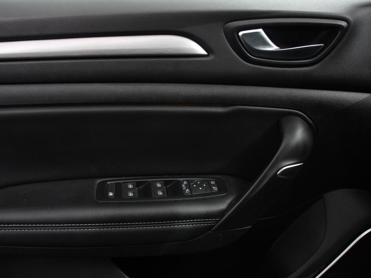 Renault MEGANE Estate 1.3 TCe 163pk GT-Line | Panorama dak | Navigatie | Half leder | Climate Control | Lichtmetalen Velgen |