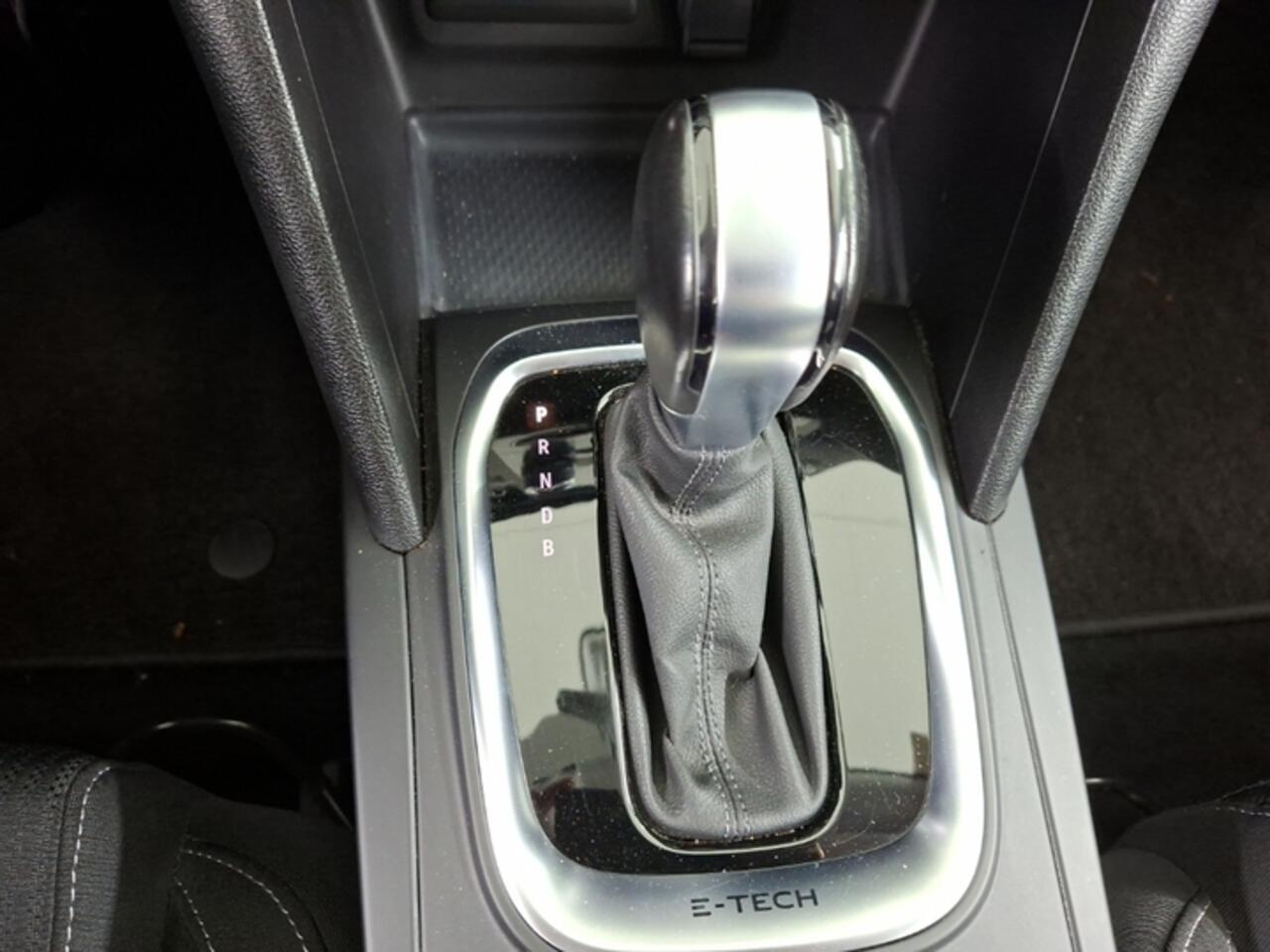 Renault MEGANE Estate 1.6 E-Tech Plug-In Hybrid 160 Business Zen 1e-Eig. & Keurig-Onderh. BOVAG-Garantie. NL-Auto.