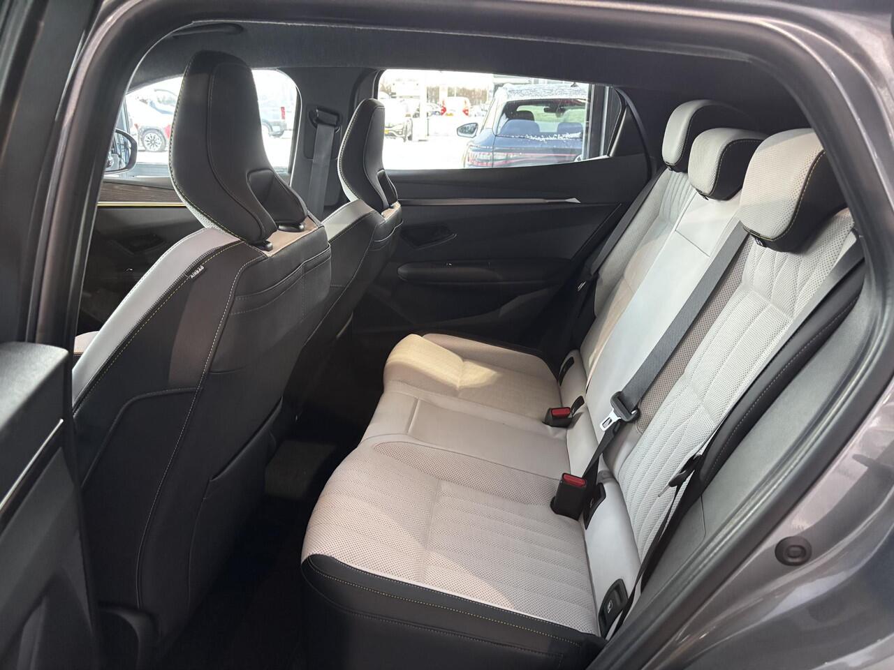 Renault MEGANE E-Tech comfort range iconic 60 kWh | Direct leverbaar |