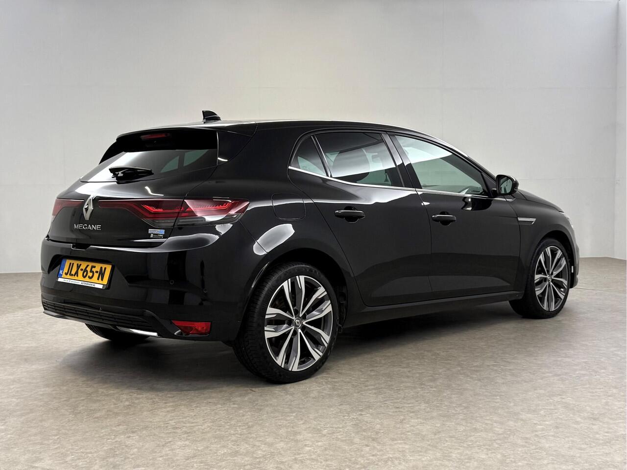 Renault MEGANE 1.6 e-Tech Plug-in Intens | 160PK | Virtual | HuD | Sfeer | Camera | Adap. Cruise | Stoel/Stuur verw. | Carplay | Keyless