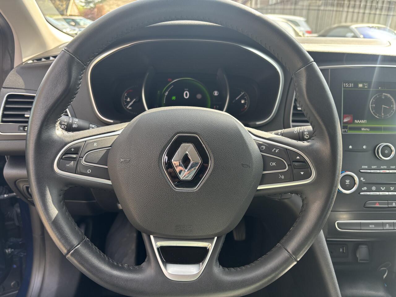 Renault MEGANE Estate 1.3 TCe Limited Carplay / Camera / Parkeersensoren