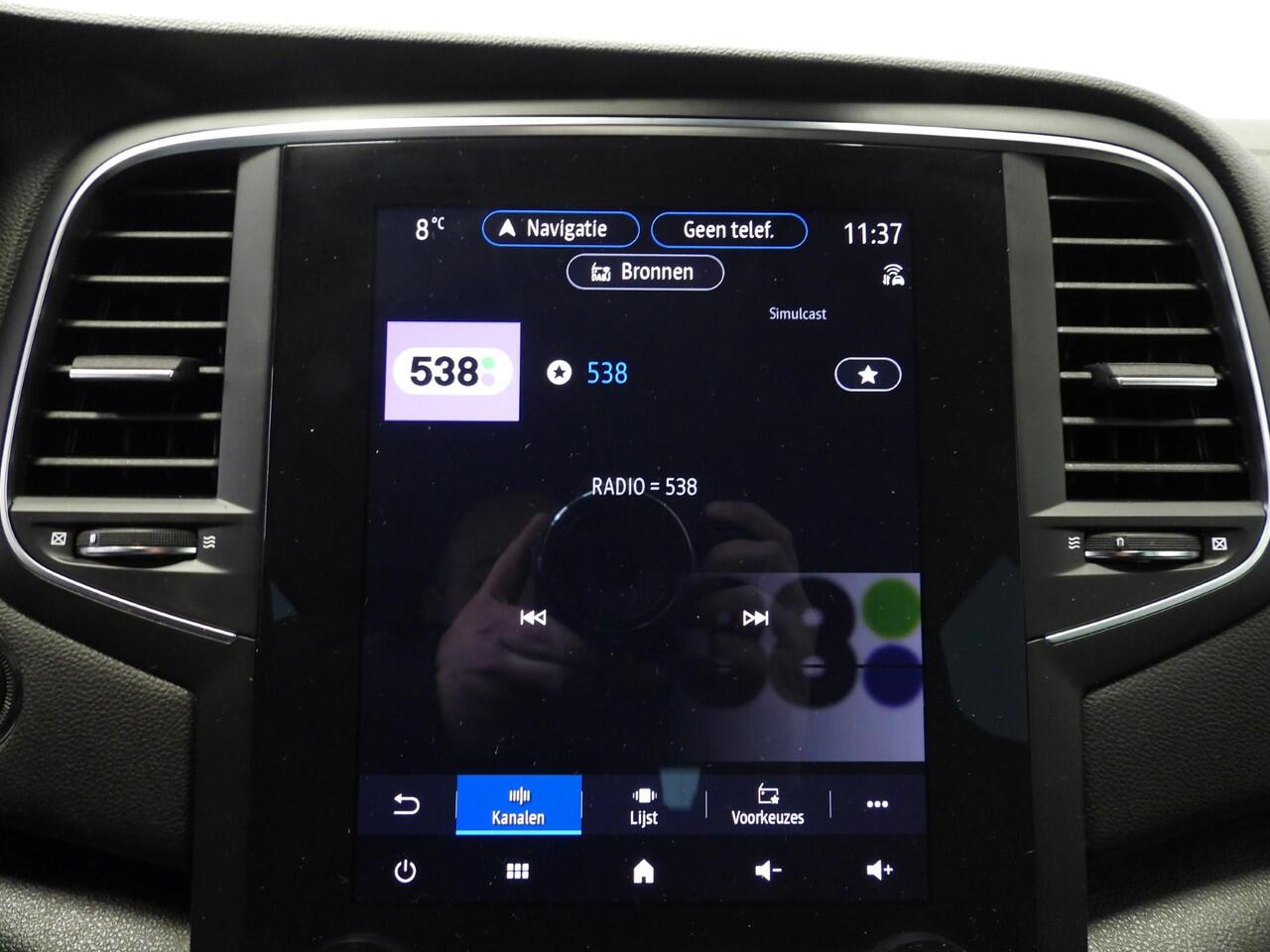 Renault MEGANE Estate 1.3 TCe Aut. R.S. Line NAVI/CAMERA/HEAD-UP/LED/18"LMV!