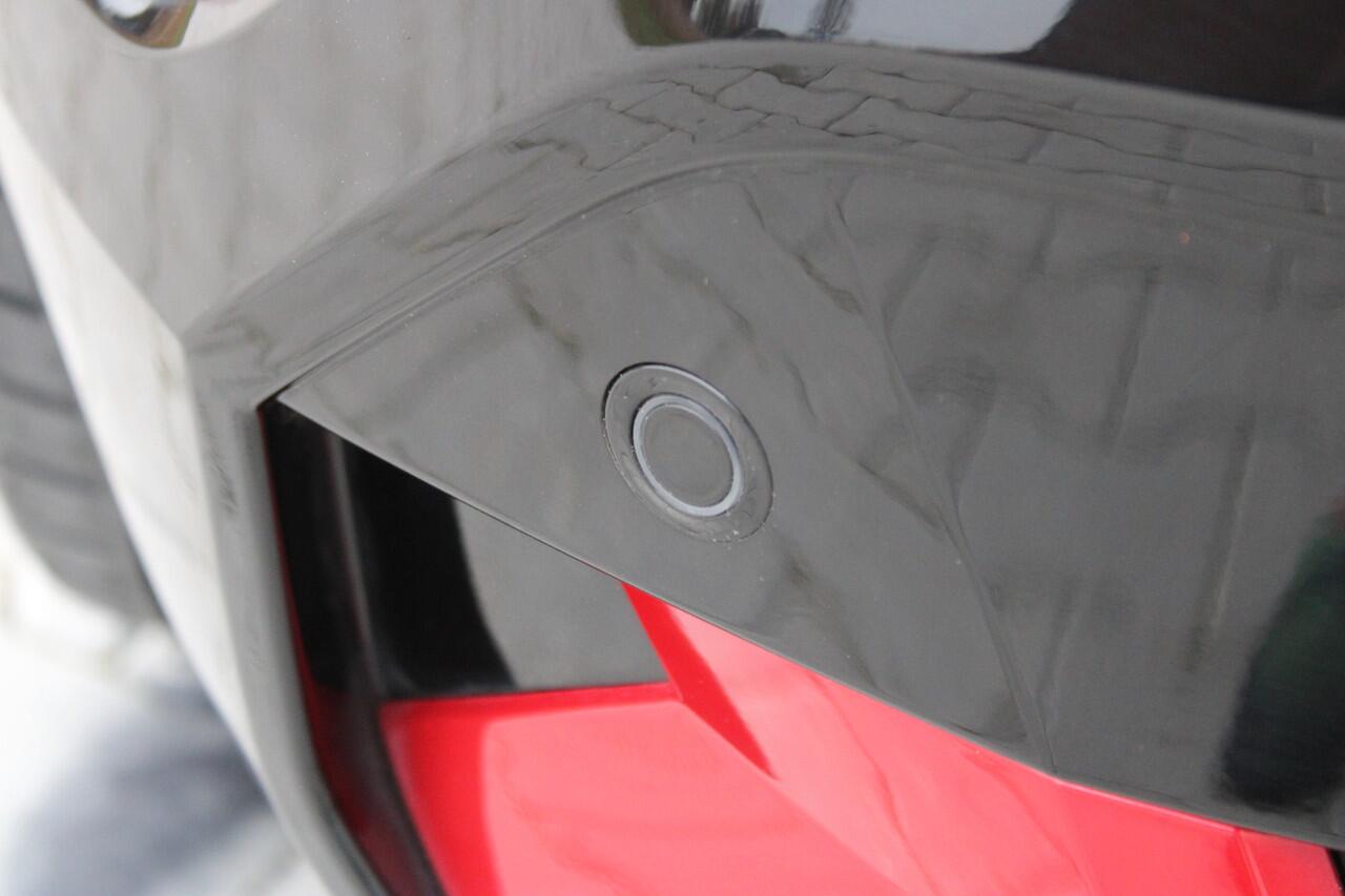 Renault MEGANE E-Tech EV60 Optimum Charge Techno | Incl. 12 maanden garantie | Trekhaak | Apple carplay/Android auto | Parkeercamera | Stoel/stuurverwarming | Climate control | Navigatie |