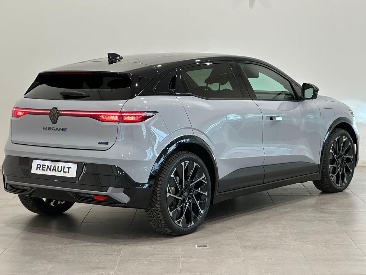 Renault MEGANE E-Tech Esprit Alpine 220 Comfort Range 60 kWh | All season banden | Pack Driving & Sound | Van: ¤ 41.809,- nu rijklaar voor: ¤ 39.809,-