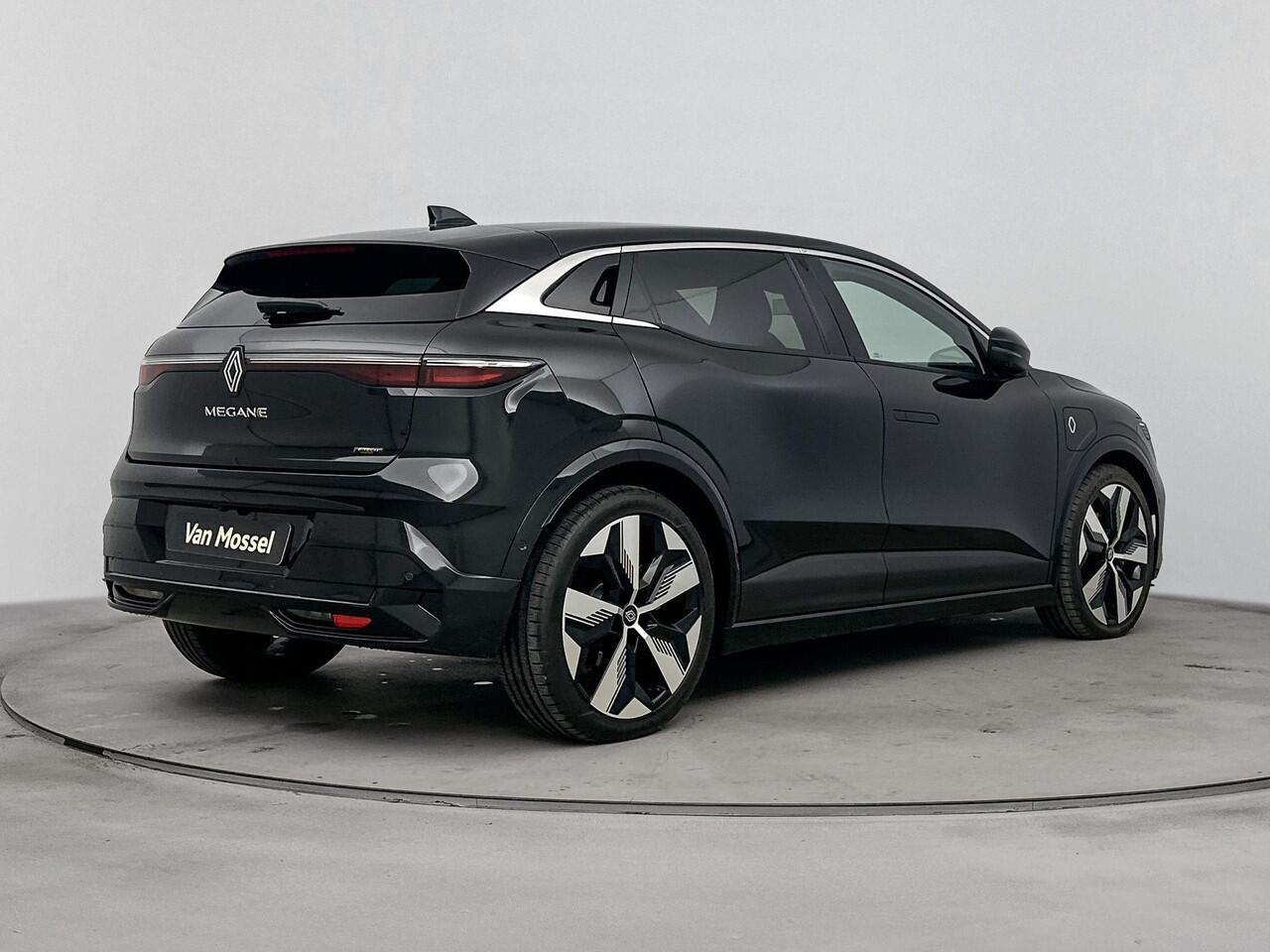 Renault MEGANE E-Tech EV60 Optimum Charge Techno | Navigatie met Google Integratie | Climate Control | Cruise Control Adaptief | Apple Carplay/Android Auto | Harman Kardon Premium Audio | Warmtepomp | Pack Winter | Parkeersensoren incl. Camera |