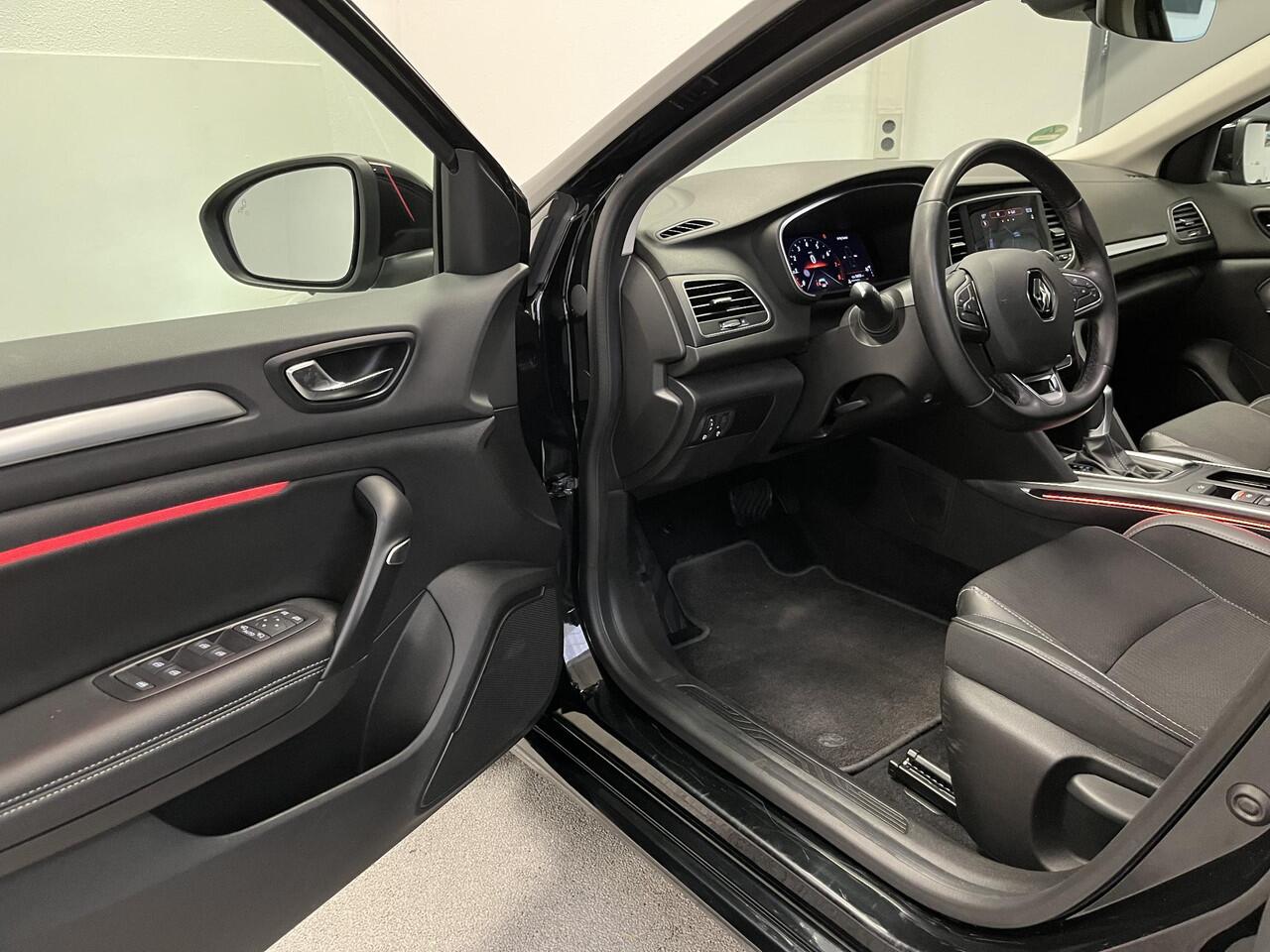 Renault MEGANE Estate 1.3 TCe 140 Techno | TREKHAAK | CAMERA | CARPLAY |