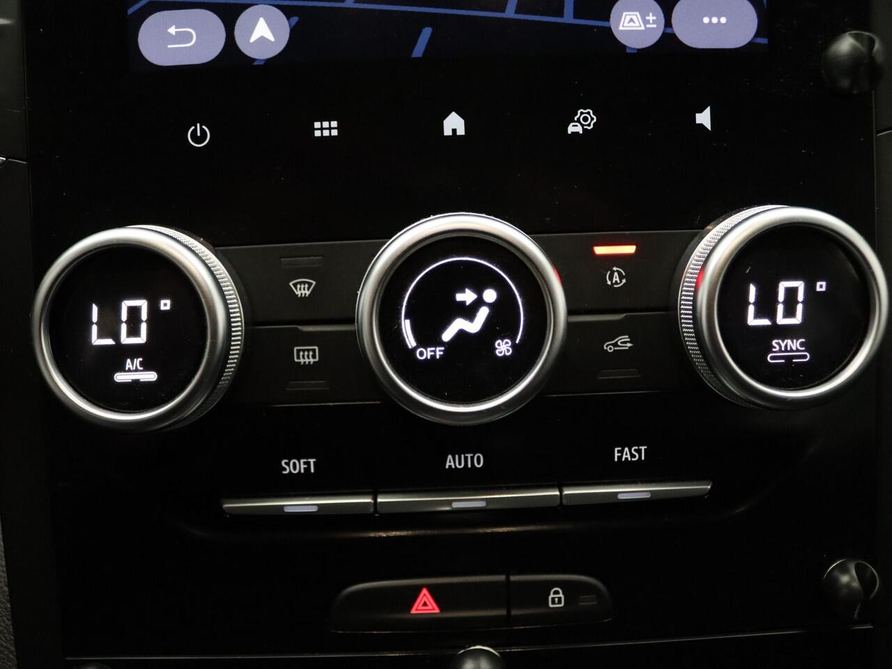 Renault MEGANE Estate 140pk TCe Intens Cruise | Climate | Navi | Parkeersens. v+a | Trekhaak