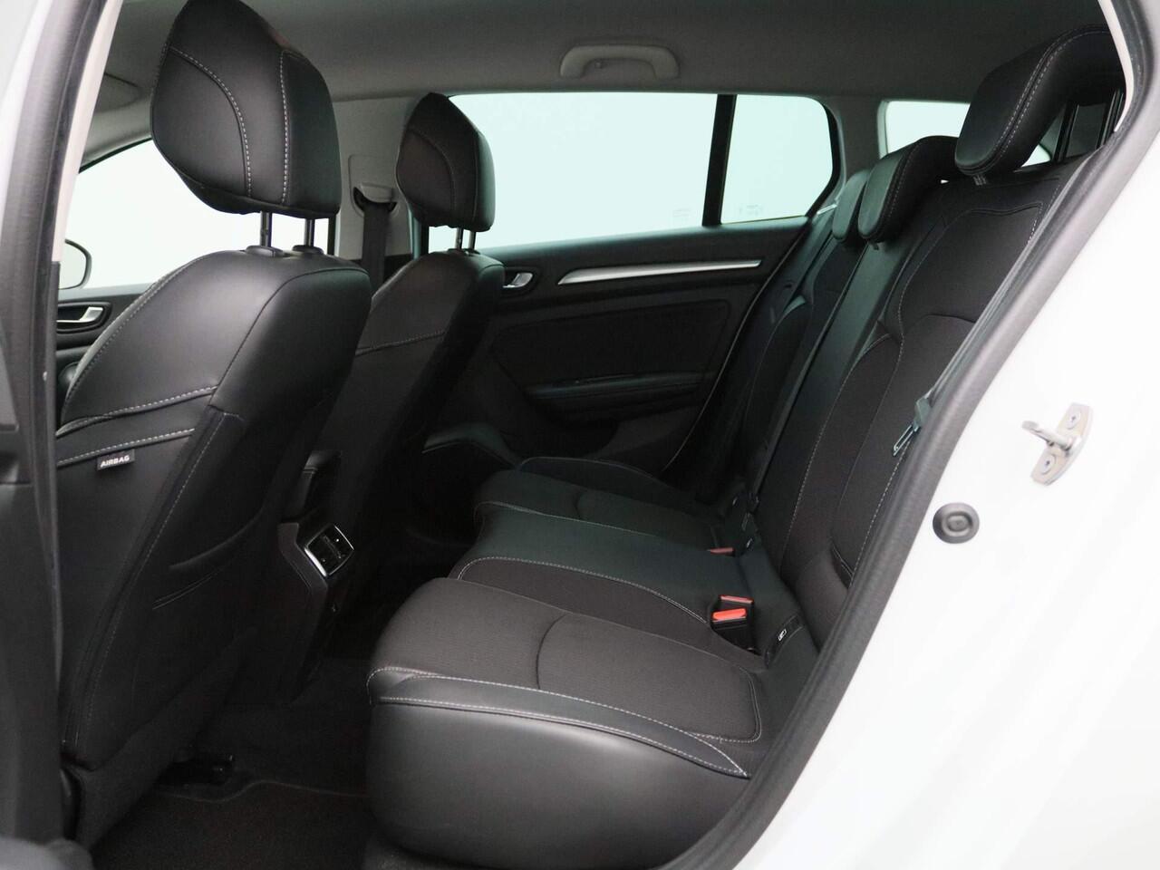 Renault MEGANE Estate TCe 140 Techno | Automaat | Apple Carplay & Android Auto | Achteruitrijcamera