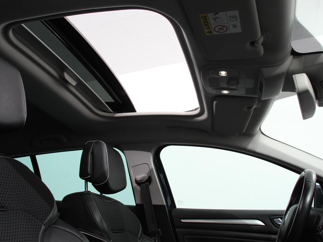 Renault MEGANE Estate 1.3 TCe 163pk GT-Line | Panorama dak | Navigatie | Half leder | Climate Control | Lichtmetalen Velgen |