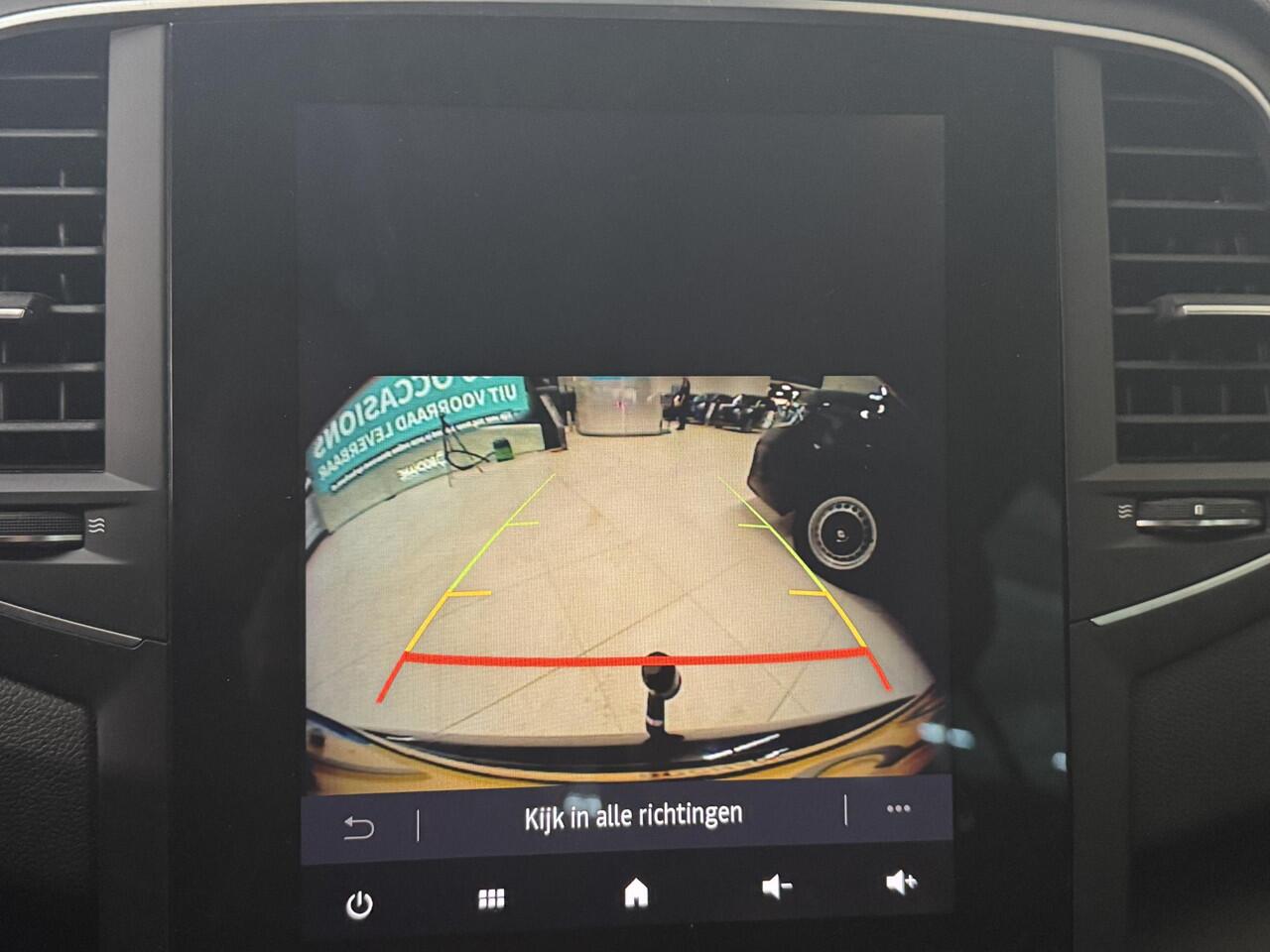 Renault MEGANE Estate 1.3 TCe 140 Techno | Trekhaak | All-Season banden | Achteruitrijcamera | Cruise Control |