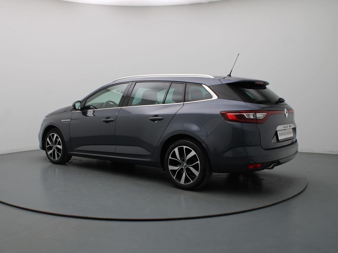 Renault MEGANE Estate 115pk TCe BOSE Camera | Cruise | Navi | Parkeersens. v+a | Stoelverw.