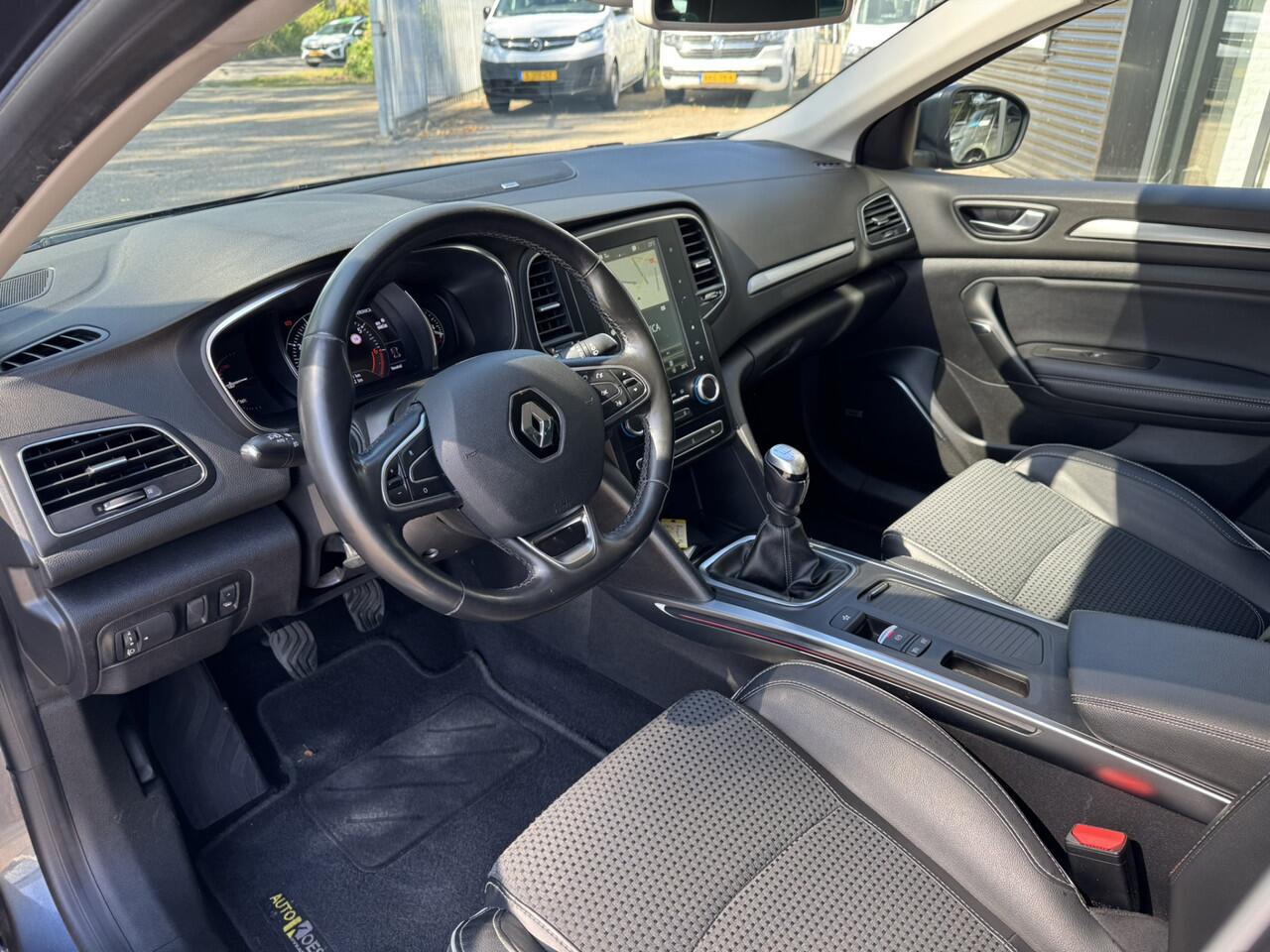 Renault MEGANE Estate 1.3 TCe 160pk Bose*Navi*LED*Trekhaak*