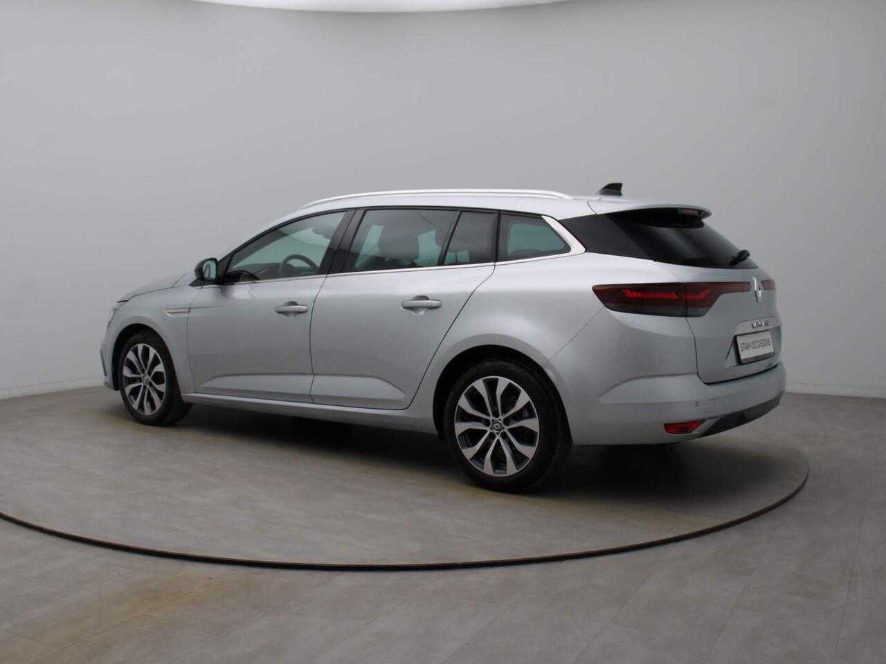 Renault MEGANE Estate TCe 140pk Techno EDC/AUTOMAAT Camera | Climate | Navi | Parksens. v+a | Stoel -\ stuur verwarmd