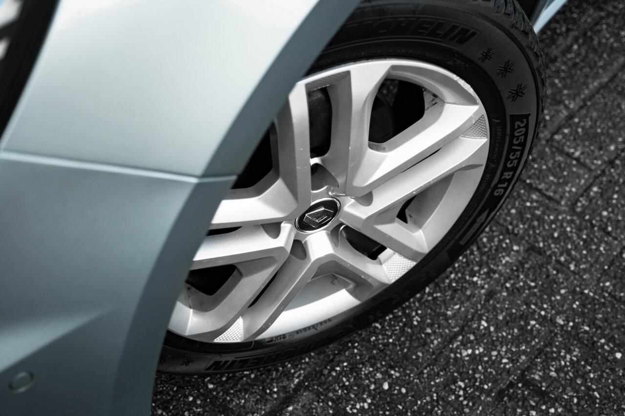 Renault MEGANE Estate 1.3 TCe 140 ( EDC ) automaat Intens | navigatie | trekhaak | automaat | 1e eigenaar | winterbanden