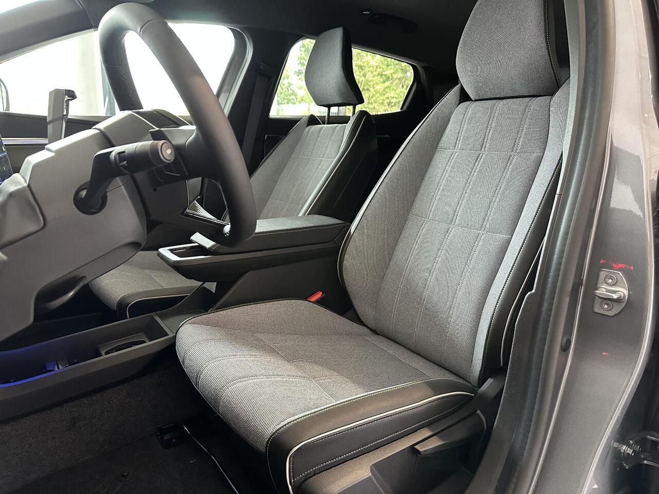 Renault MEGANE E-Tech comfort range techno 60 kWh NIEUW | 17% BIJTELLING | 22kW BOORDLADER | PACK WINTER | ADVANCED DRIVING ASSIST & AUGMENTED VISION