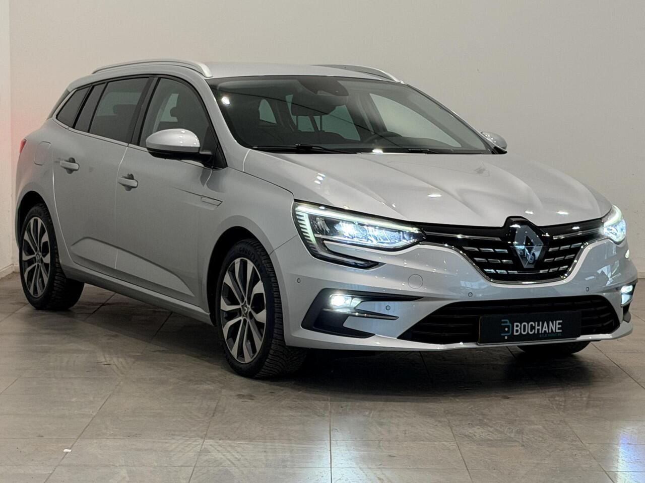 Renault MEGANE Estate 1.3 TCe 140 EDC Techno | Trekhaak 1.700 KG | All season banden | Dodehoek Detectie