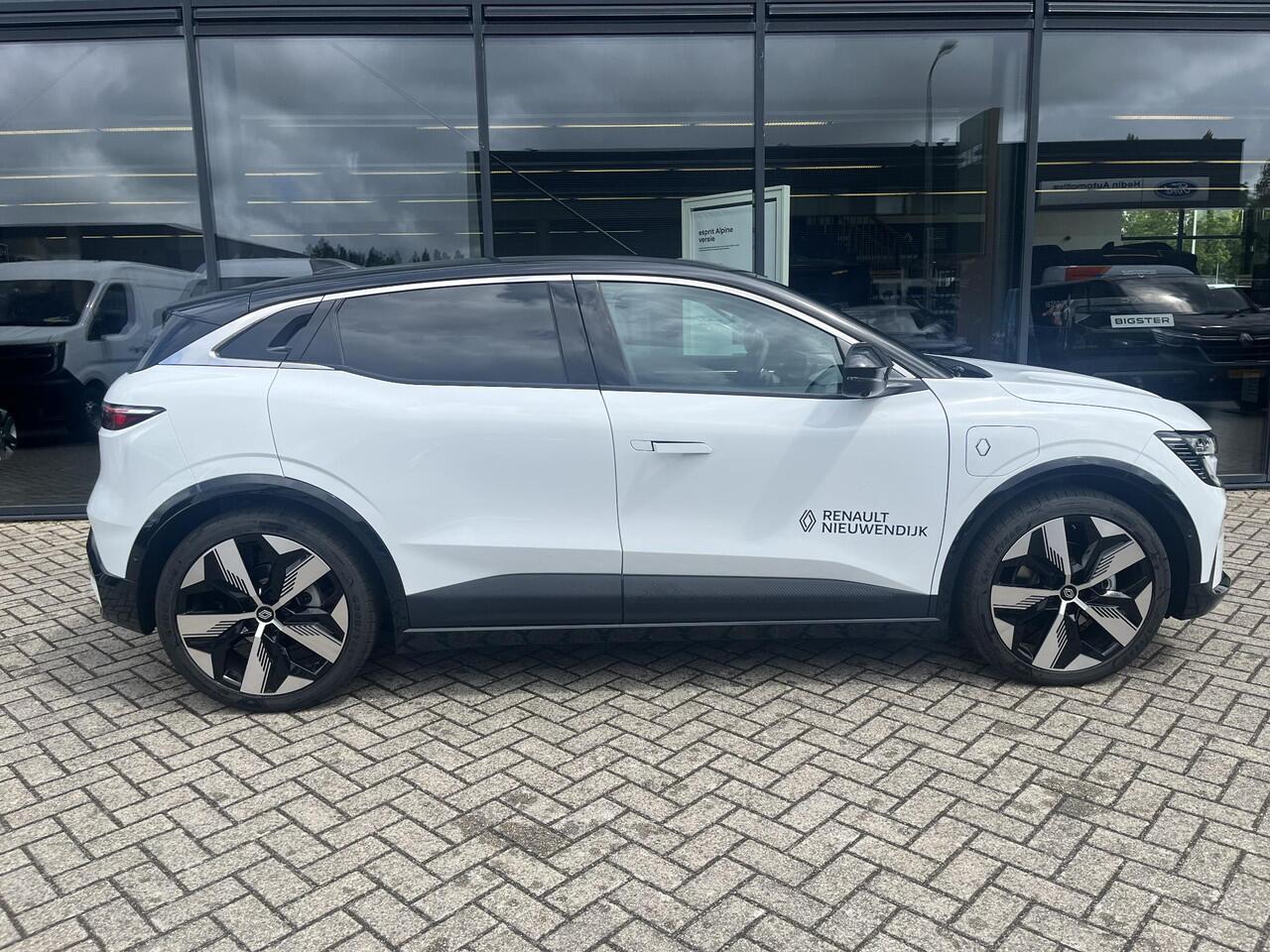 Renault MEGANE E-Tech comfort range techno 60 kWh Demo West