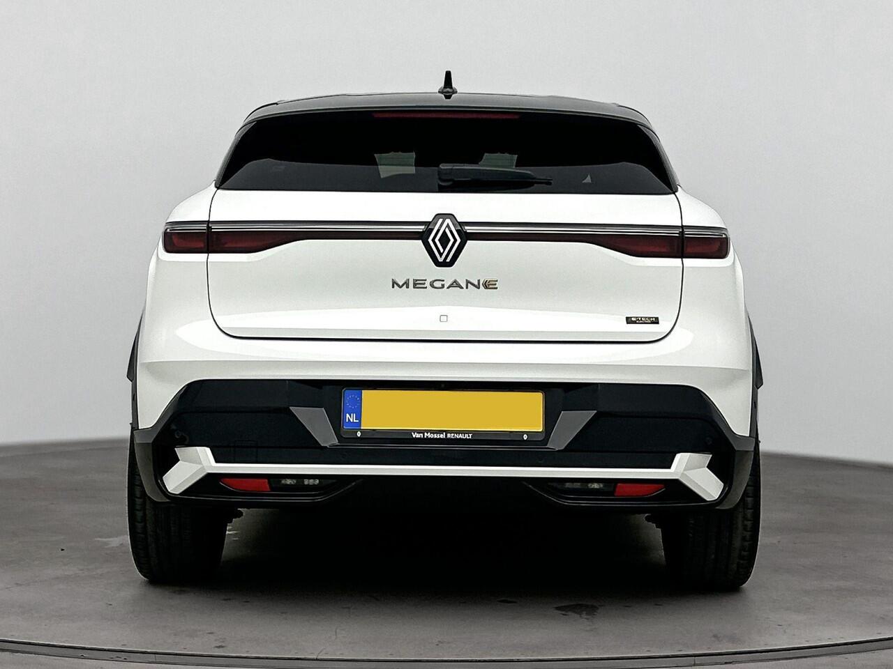 Renault MEGANE E-Tech comfort range iconic 60 kWh Adaptieve Cruise Control | 360 Camera | Draadloos CarPlay & Android Auto | Lederen bekleding