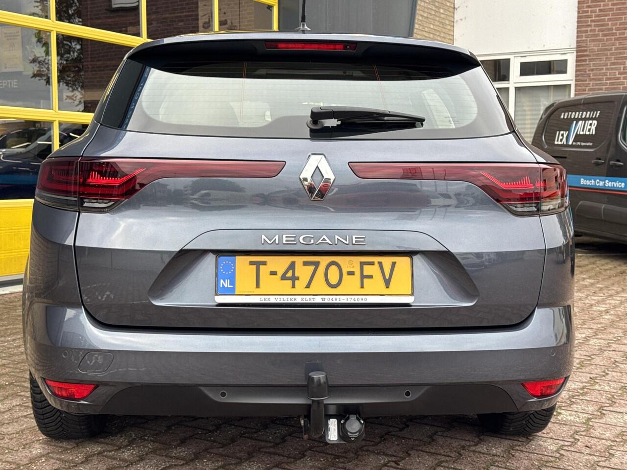 Renault MEGANE Estate 1.3 TCe 140 Equilibre / Incl 12 Maanden BOVAG garantie