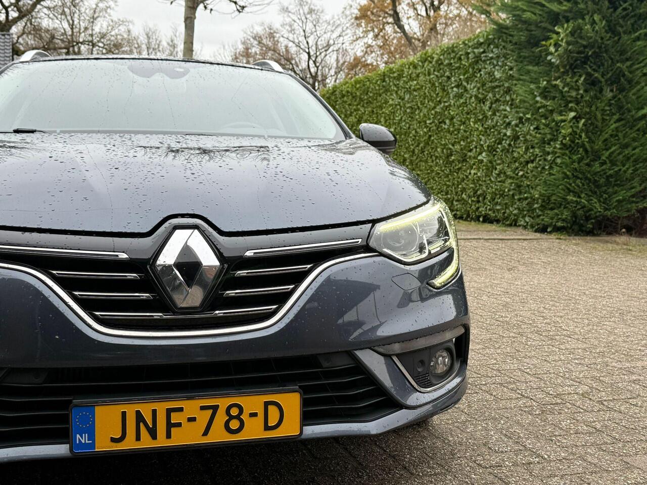 Renault MEGANE Estate 1.3 TCe Limited