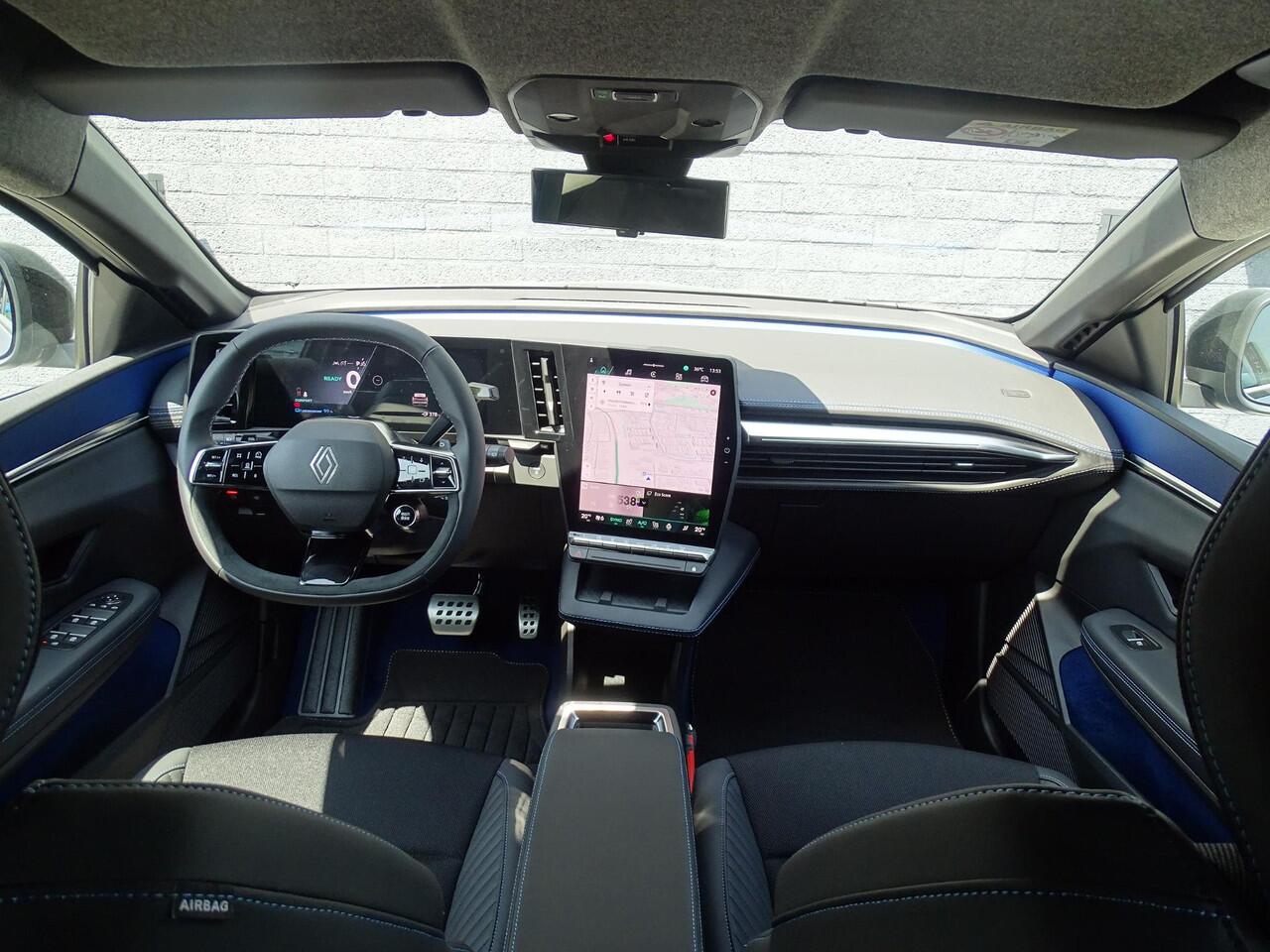 Renault MEGANE E-Tech comfort range esprit Alpine 60 kWh MY25 / PACK DRIVING & SOUND / MATTE LAK