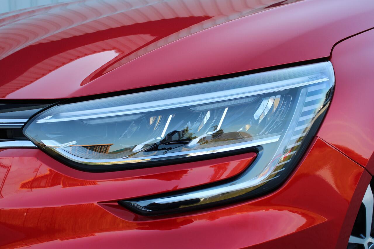 Renault MEGANE Estate 1.3 TCe 140 Techno | Incl. 12 maanden garantie | Adaptieve cruise control | Climate control | Apple carplay/Android auto | Trekhaak | Parkeercamera |