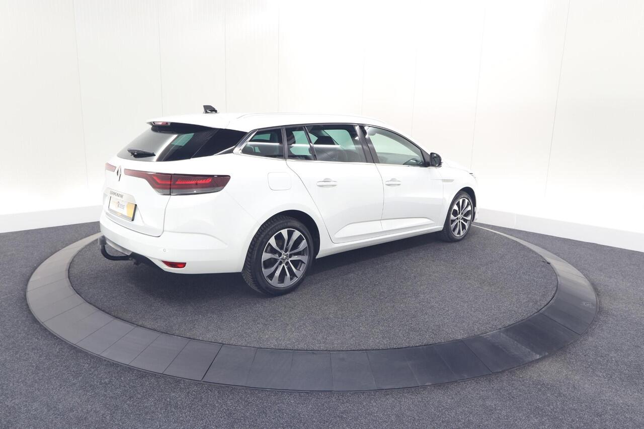 Renault MEGANE Estate TCe 140 EDC Techno | Trekhaak | Camera | Navigatie | 9.3 Inch Groot Scherm