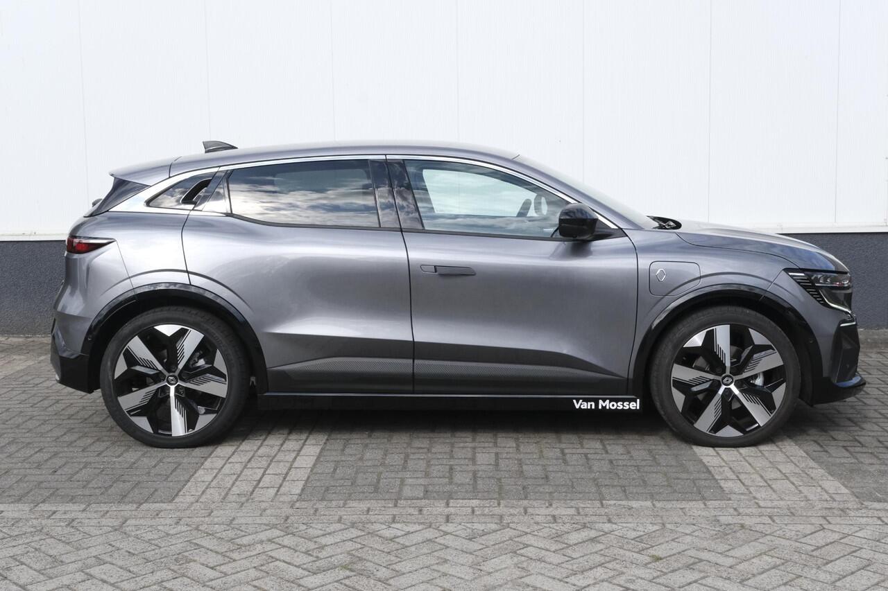 Renault MEGANE E-Tech Comfort Range Techno 60 kWh 220PK | Pack Augmented Vision & Advanced Driving Assist | Pack Winter | Adaptive Cruise Control | Apple CarPlay/Android Auto | Climate Control | Draadloze Oplader | Full LED | Keyless | Voorverwarmingsfunctie | Warmtepom