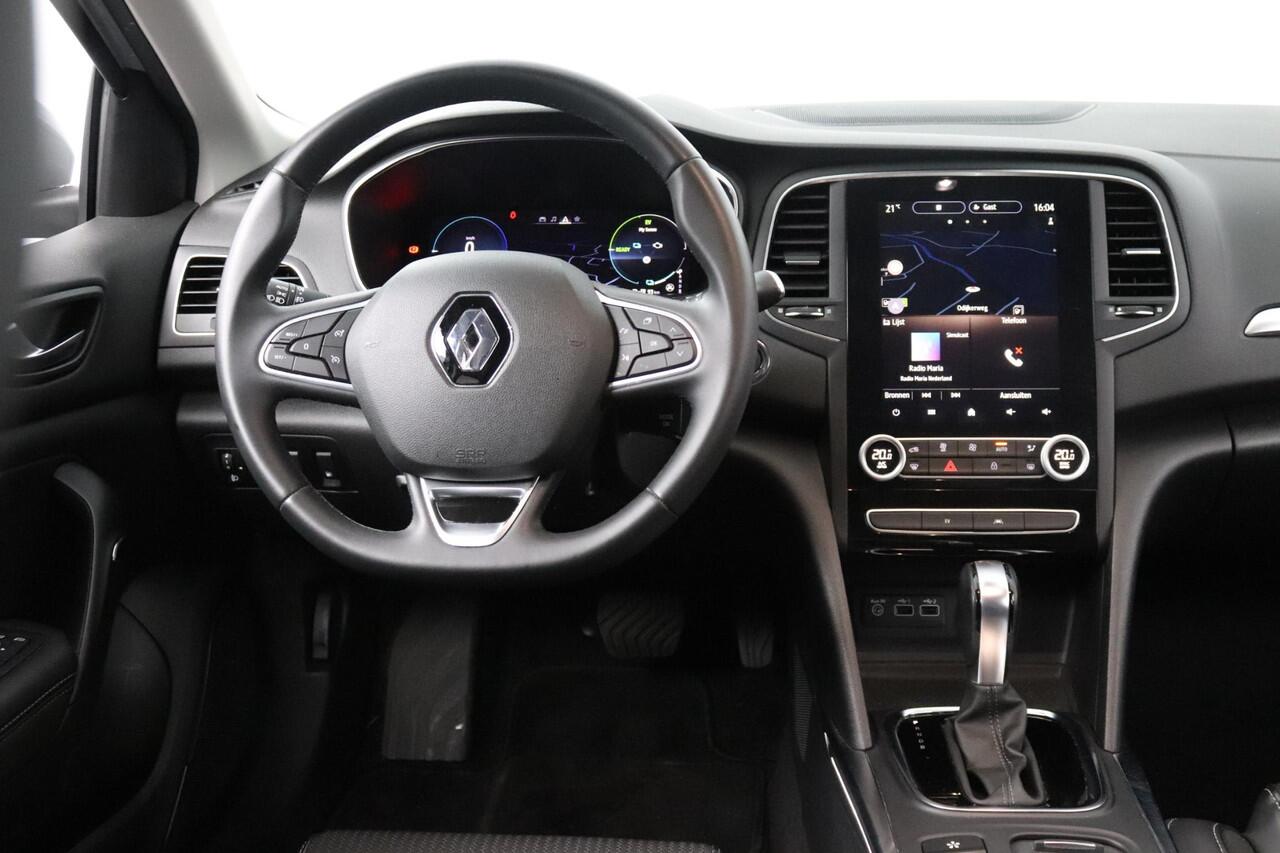 Renault MEGANE Estate E-Tech 1.6 Plug-In Hybrid 160 Techno