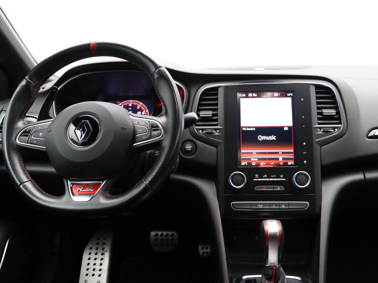 Renault MEGANE 1.8 TCe 300pk RS Trophy | Recaro Sportstoelen| Fujilight velgen | Dealer onderhouden | BOSE Audio | HUD |