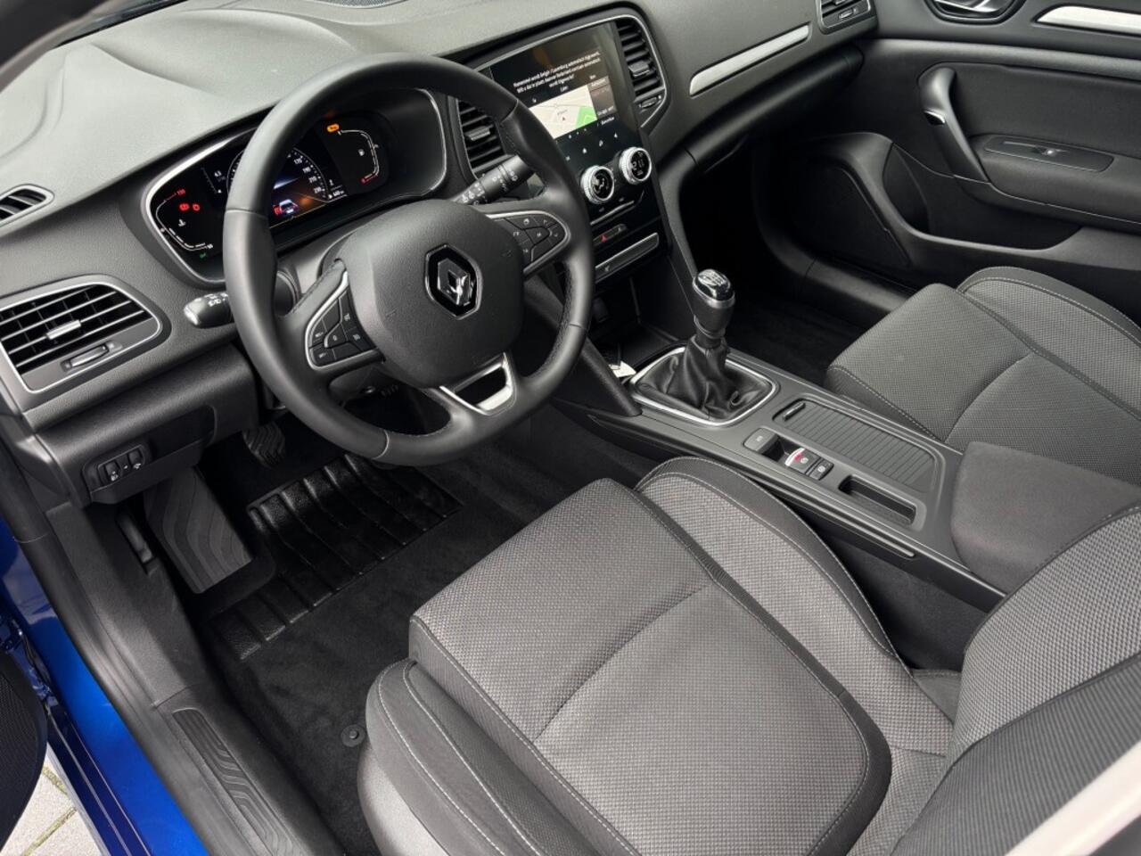 Renault MEGANE Estate 1.3 TCe 140 Equilibre Navi Parkeersensoren