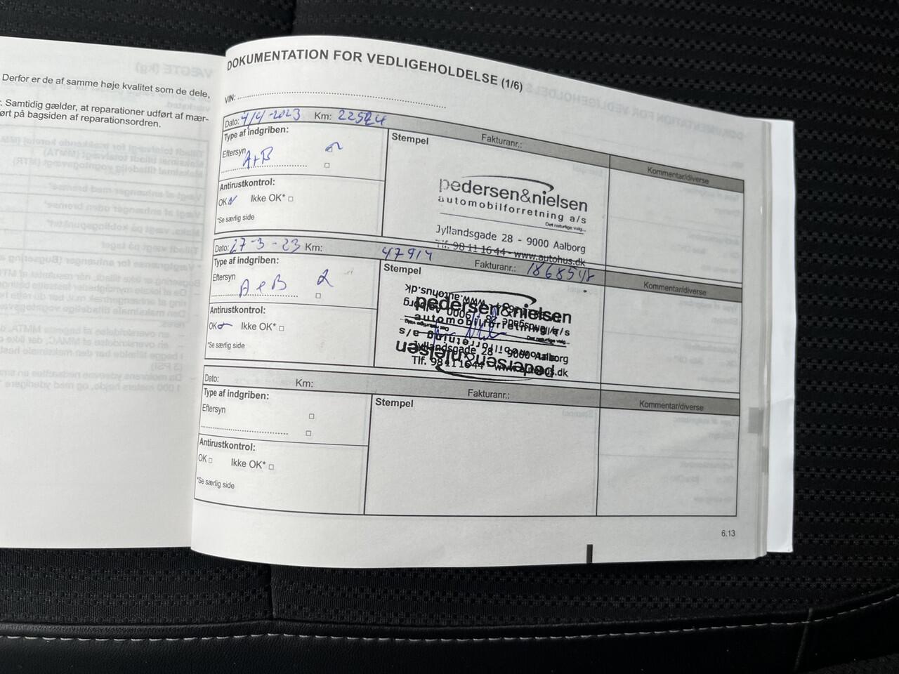 Renault MEGANE Estate 1.6 E-Tech Plug-In Hybrid 160 PK Intens / Automaat / Camera / Stoelverw. / Keyless / 16'' LMV /