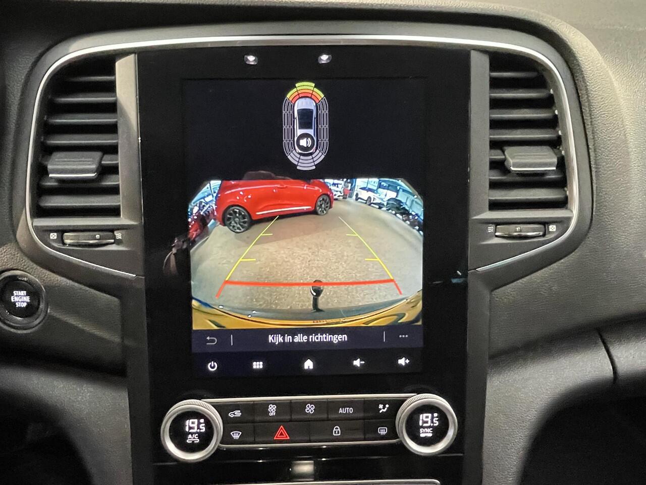 Renault MEGANE Estate 1.3 TCe 140 Techno Climate controle | Navigatie | Camera